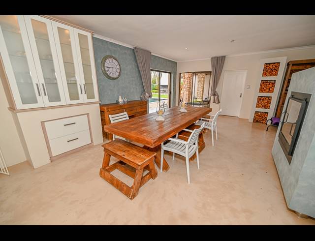5 BEDROOM HOUSE FOR SALE IN VIERLANDEN